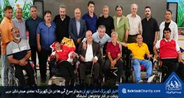 دیدار سرخ ‌آبی ‌ها در دل کهریزک؛ تماشای هیجان‌ انگیز دربی پایتخت در کنار توانخواهان آسایشگاه